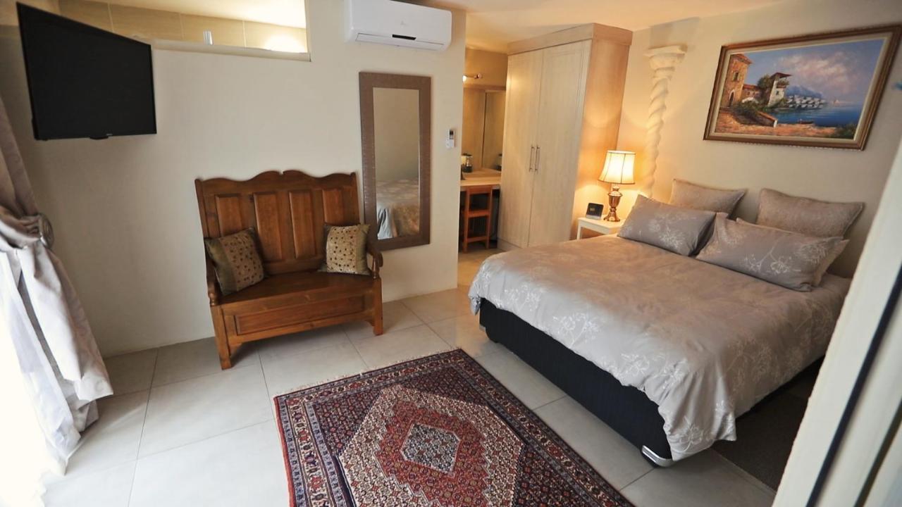 The Rest Guest House Mbombela Bagian luar foto